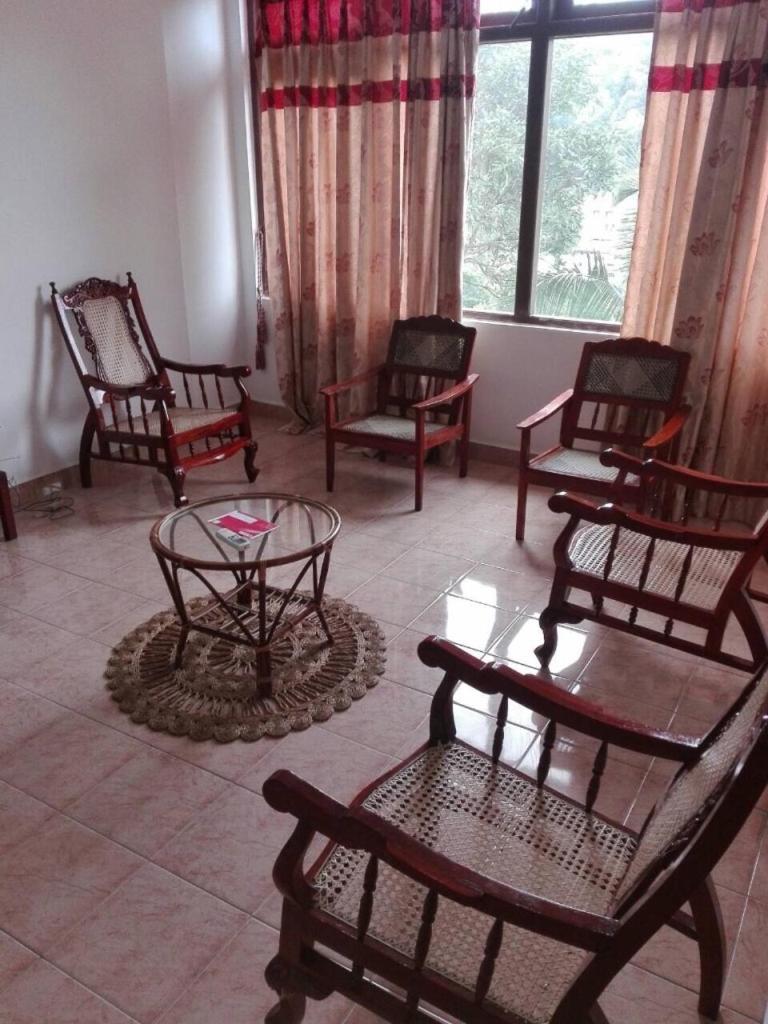 Luxury Apartment The Walkers Nest キャンディー エクステリア 写真